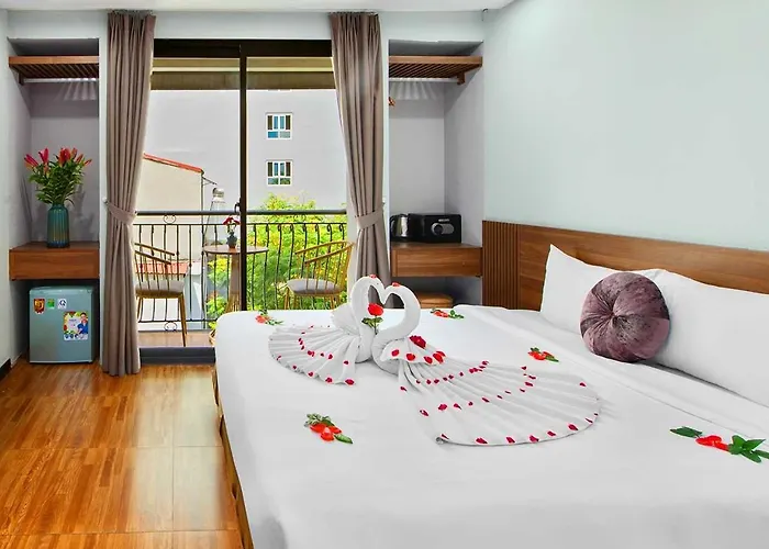 Family Hanoi Hotel